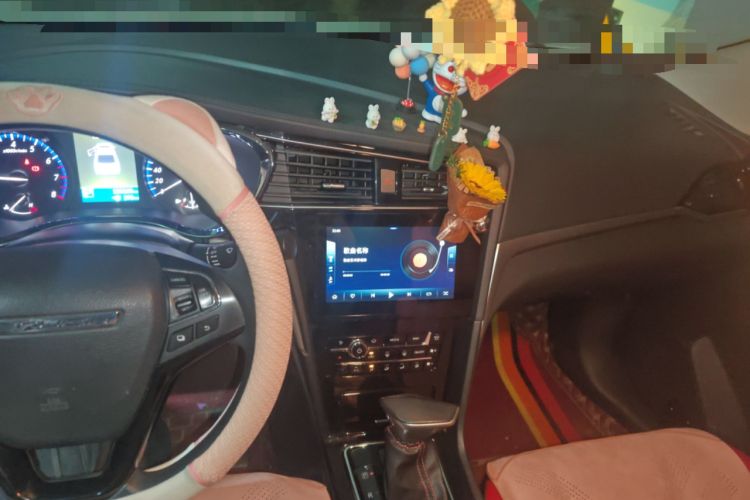 Used Venucia D60 2018 1.6L CVT Smart Connect Elite Edition