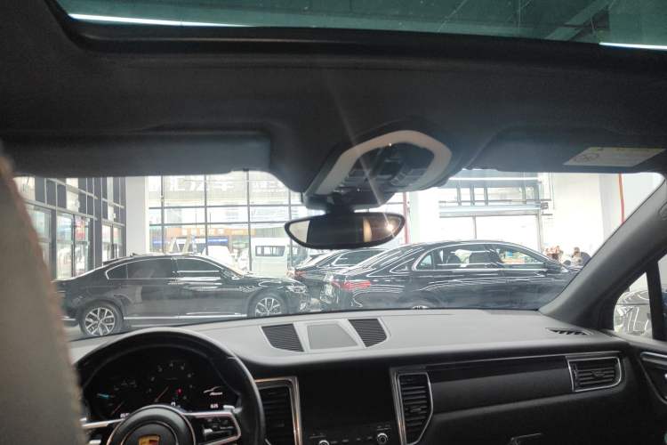 Used Porsche Macan 2017 Macan 2.0T
