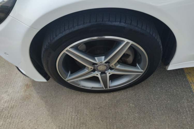 Used Mercedes-Benz C-Class 2015 C 260 L Sport Edition
