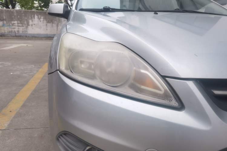 Used Ford Focus 2013 Sedan Classic 1.8L Automatic Base Model
