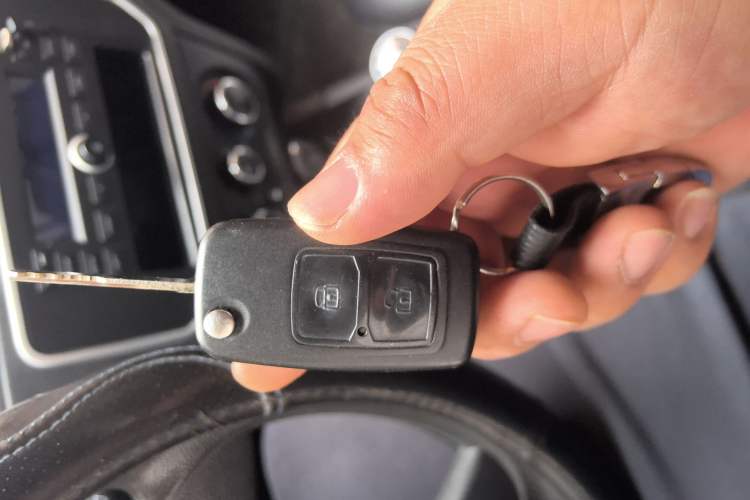 Used CHANGAN KAICHENG Shenqi F30 2018 1.5L Comfort Trim Short Wheelbase DAM15L Vehicle Key