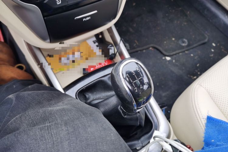 Used Changan Eado 2015 1.6L Manual Luxury Model China IV Standard