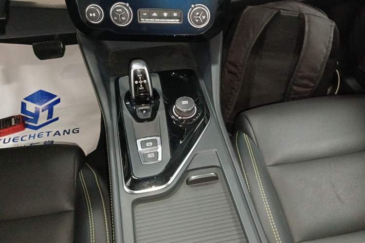 Used Lynk & Co 02 2022 2.0T DCT Shine Pro