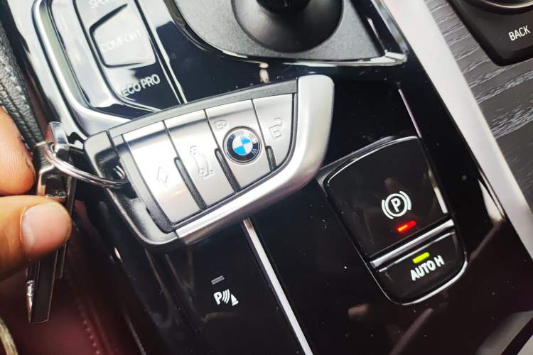 Used BMW 5 Series 2022 Restyled 530Li Leading Edition M Sport Package
