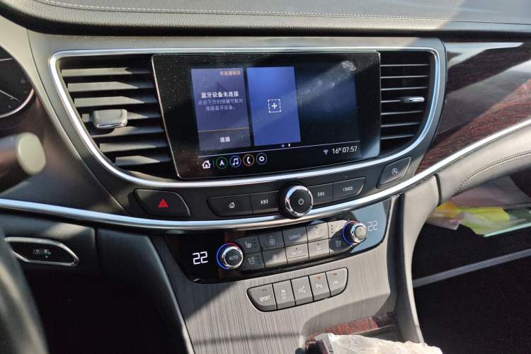 Used Buick LaCrosse 2021 652T Premium Edition Audio And AC Panel