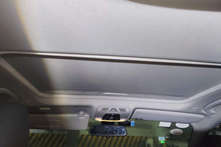 Used BMW 3 Series 2016 320Li Fashion Model
