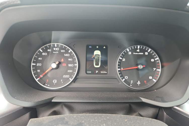 Used MG 5 2021 180 DVVT CVT Youthful Style Edition
