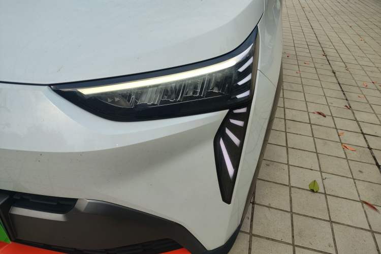 Used AION Y 2021 70 Enjoyment Tech Edition Left Front Headlight