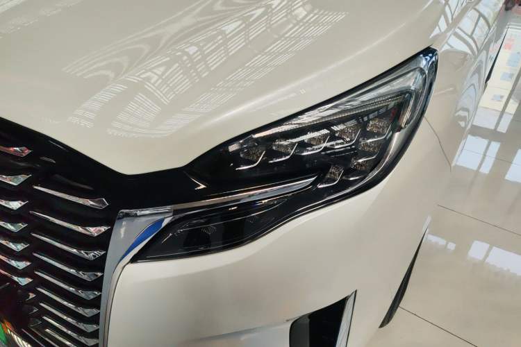 Used Buick GL8 2023 ES Lu Zun Comfort Model