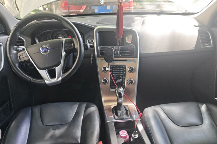 Used Volvo XC60 2017 T5 AWD Smart Upgrade Edition