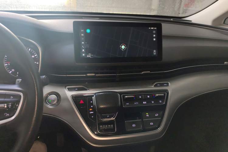 Used Roewe iMAX8 2021 Model 400TGI Exclusive Version for Key Accounts Audio And AC Panel