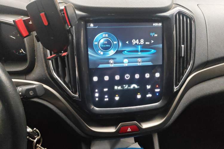 Used Oshan CX70 2016 1.6L Manual Comfort Model