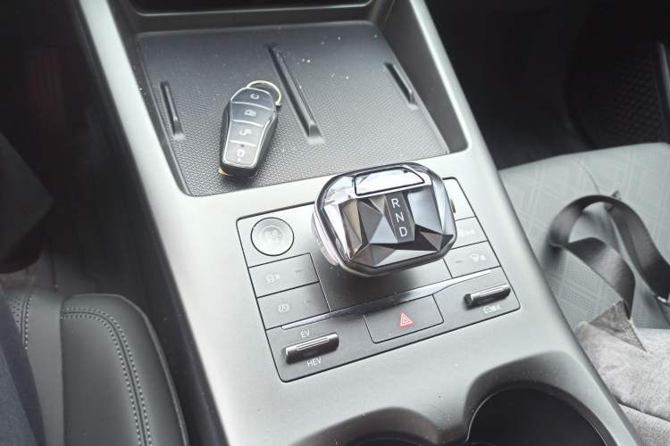 Used BYD Qin PLUS 2025 DM-i Smart Drive 55KM Leading Model