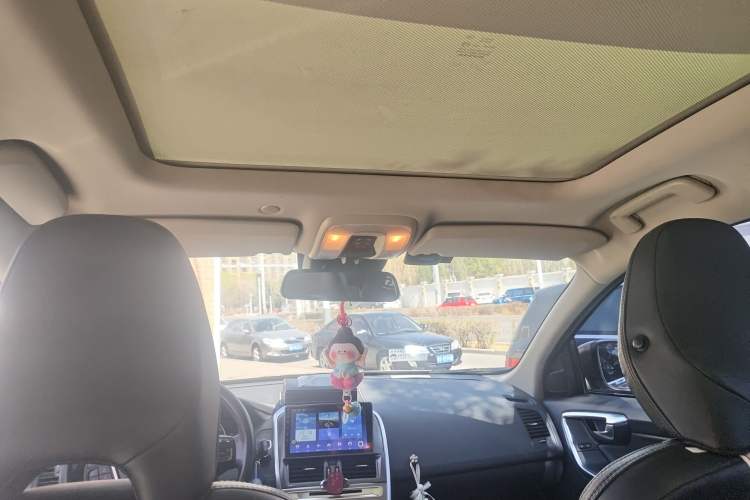 Used Volvo XC60 2012 T5 Comfort Edition Headliner