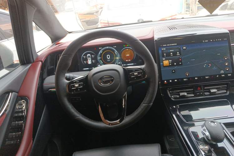 Used GAC Trumpchi M8 2024 Zongshi Series Dual-Motor Supreme Edition
