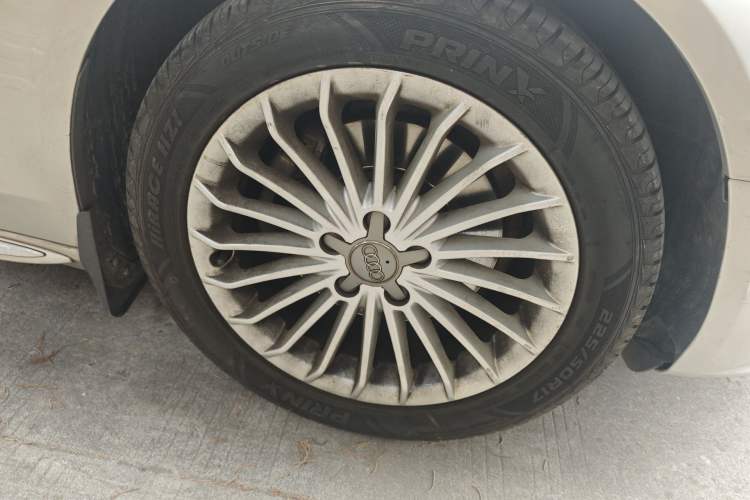 Used Audi A4L 2016 35 TFSI Collector's Edition Automatic Standard Model
