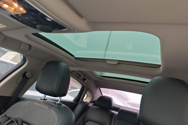 Used Citroen C6 2017 Revised Version 380THP Luxury Edition