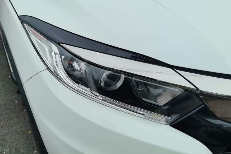 Used Honda Vezel 2020 1.5L CVT Pioneer Edition