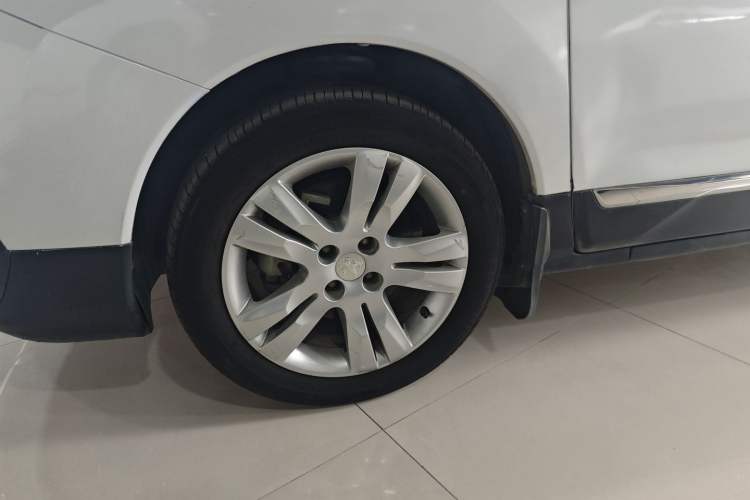 Used Peugeot 3008 2018 2.0L Automatic Classic Edition