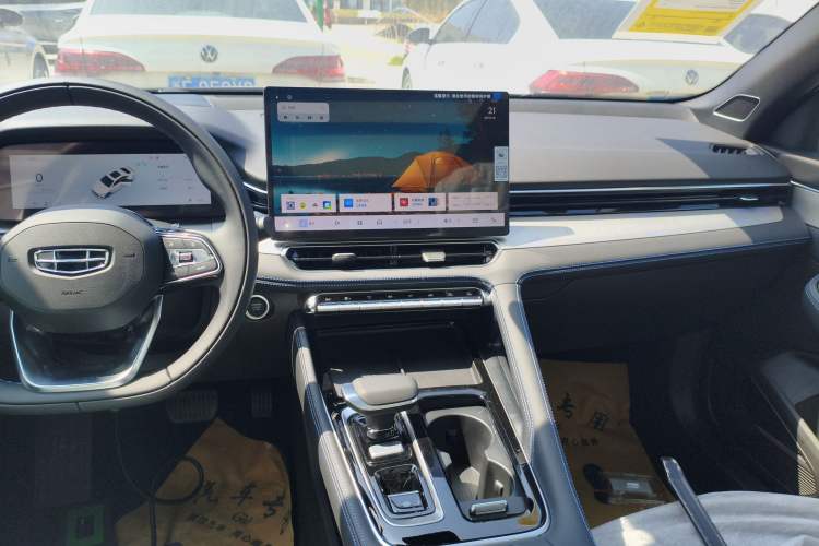 Used Geely Auto Preface 2026 Model Oriental Yao 1.5TD Fuyao Edition Audio And AC Panel