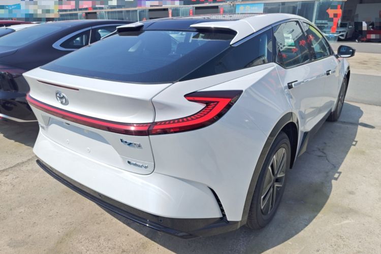 Used Toyota bZ5 2025 Model 550 JOY