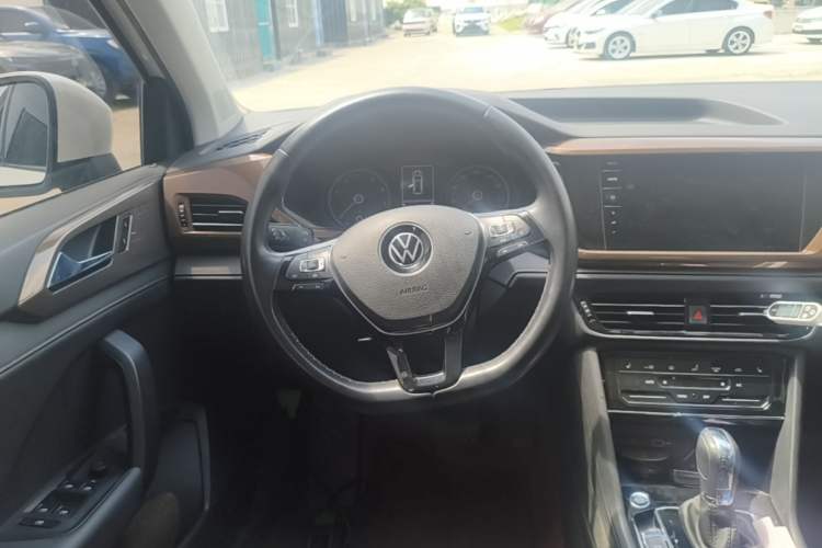 Used Volkswagen Tharu 2021 280TSI Two-Wheel-Drive Luxury Plus Edition