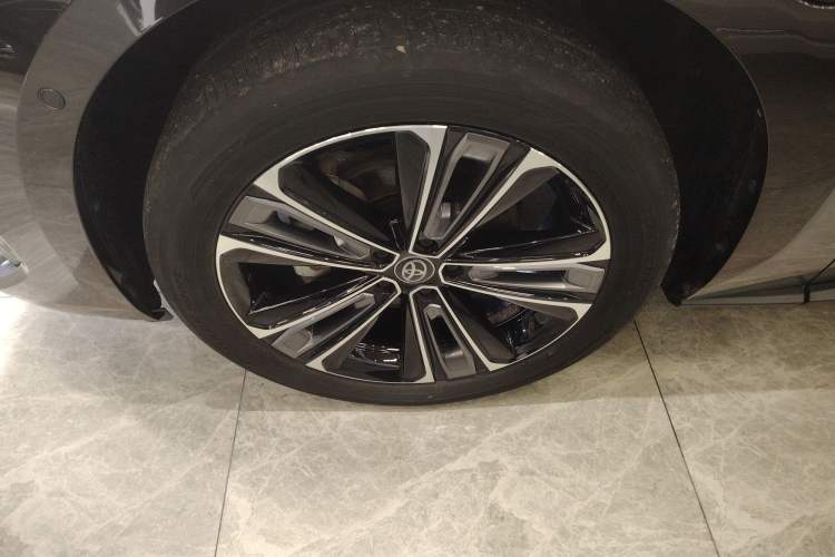 Used Toyota FAW bZ4X 2022 Four-Wheel-Drive High-Performance PRO Edition