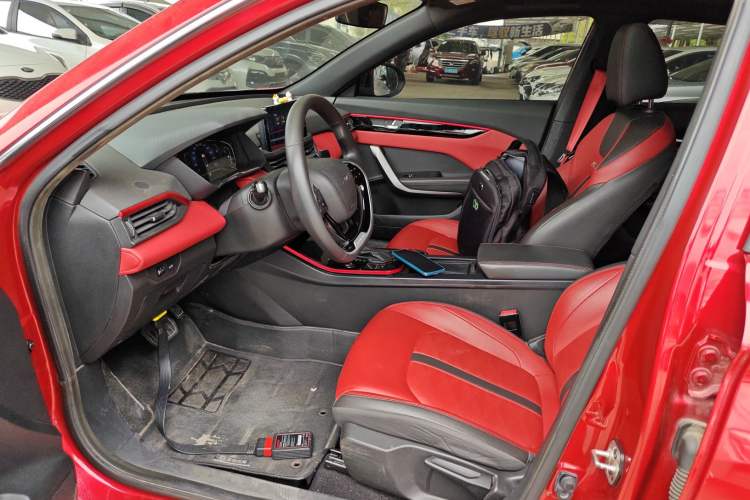 Used Dongfeng Aeolus Yixuan 2021 230T Automatic Zuiying Knight Edition
