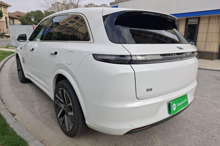 Used Li Auto L7 2023 Air model
