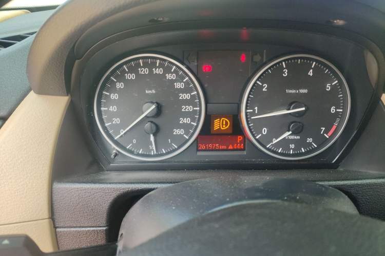 Used BMW X1 2012 sDrive18i Luxury Edition