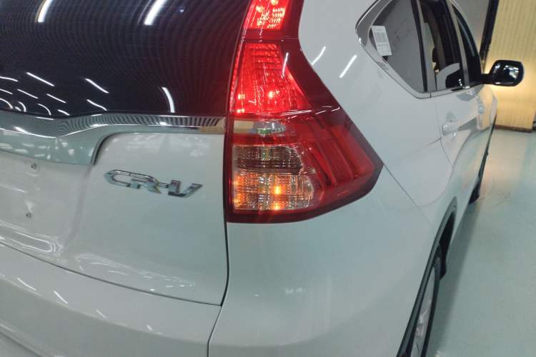 Used Honda CR-V 2016 2.0L Two-Wheel Drive Classic Edition
