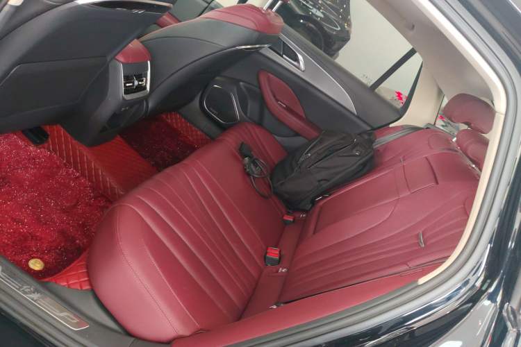 Used Hongqi H5 2023 2.0T Automatic Smart Connect Flagship Edition