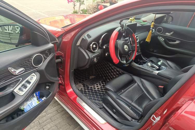 Used Mercedes-Benz C-Class 2017 Restyled C 180 L Fashion Edition Sport Version
