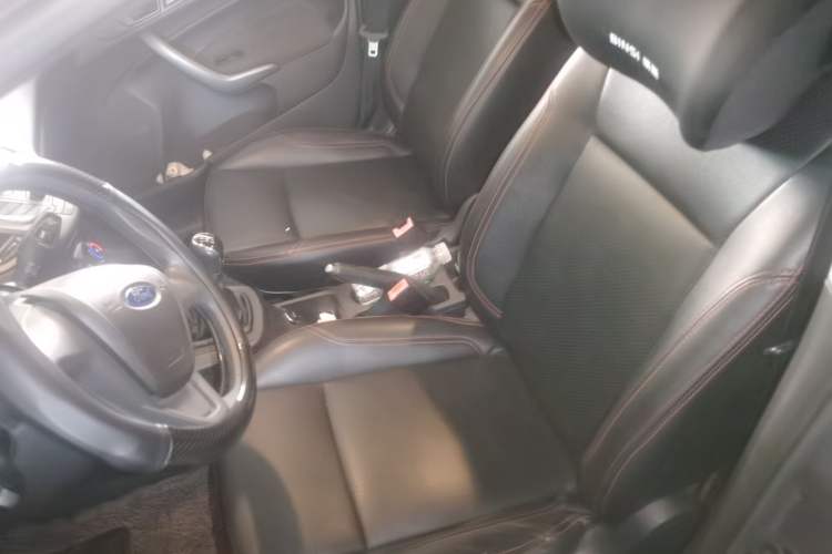 Used Ford Fiesta 2013 Sedan 1.5L Manual Fashion Edition Left Front Seat