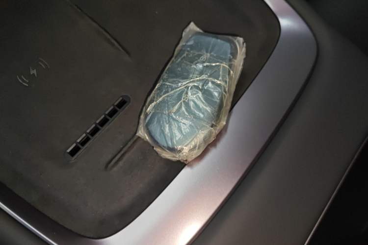 Used Nissan N6 2026 Model 180 Max Interior 1