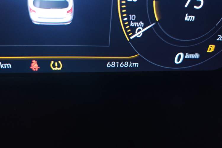 Used Volkswagen T-Cross 2020 280TSI DSG Luxury Edition Odometer Close Up