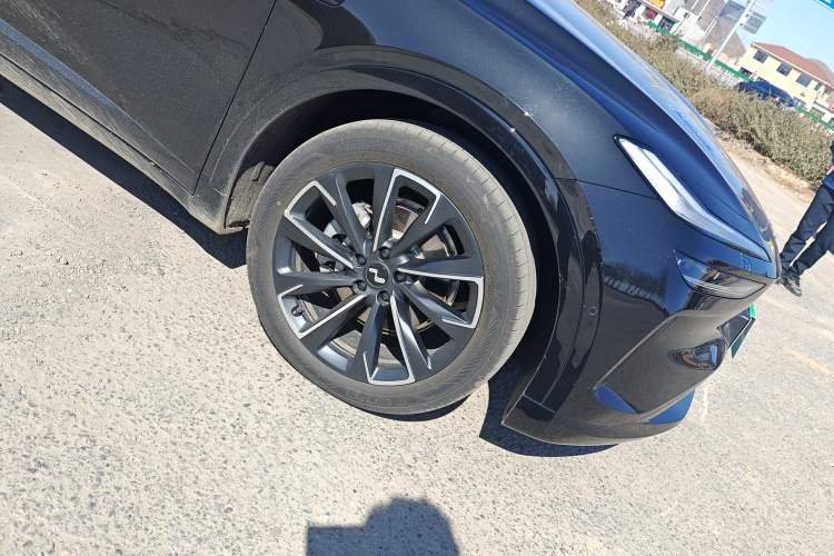 Used ONVO L60 2024 60 kWh Rear-Drive Version
