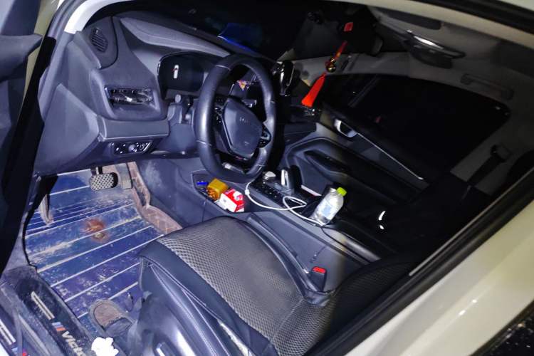 Used Wuling Victory 2022 280T 1.5T CVT Flagship Edition Left Front Seat