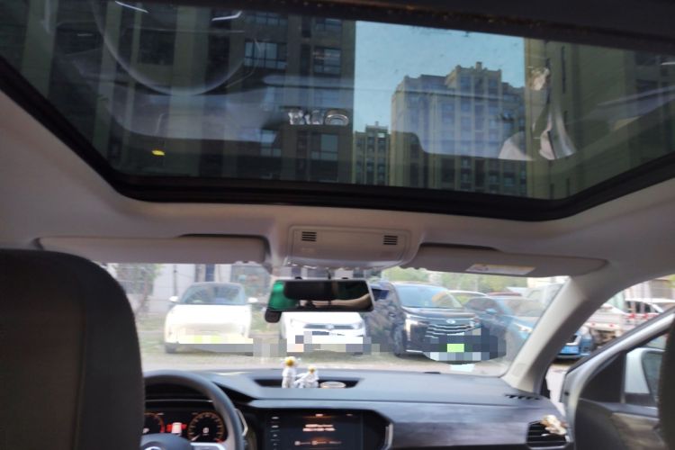 Used Volkswagen Tacqua 2020 1.5L Automatic Yue