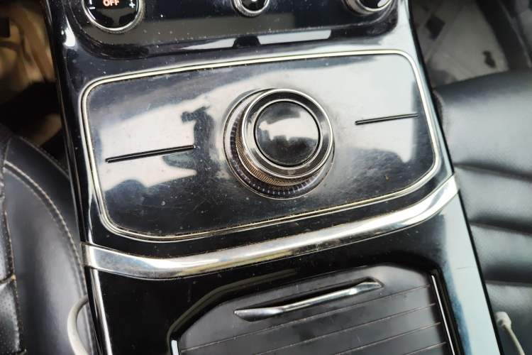 Used NETA U 2022 Zhi400 Pro Ternary Lithium
