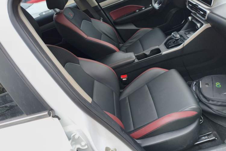 Used Geely Auto Coolray 2021 1.4T DCT Platinum Edition Right Front Seat