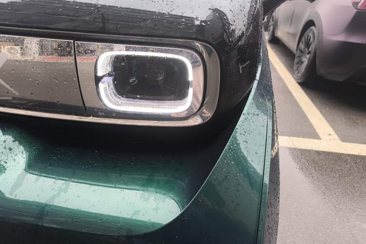 Used Baojun KiWi EV 2023 Smart Luxury Edition Lithium Iron Phosphate Left Front Headlight