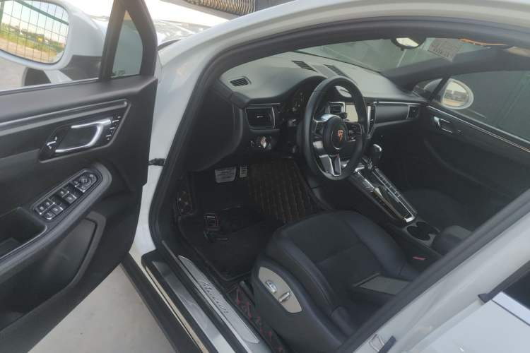 Used Porsche Macan 2014 Macan 2.0T