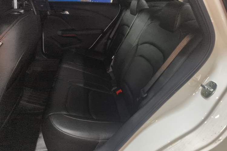 Used Chevrolet Monza 2020 Light Hybrid RS 330T Automatic Comfort Edition Left Rear Seat