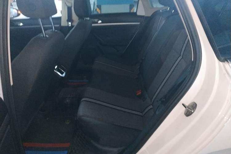 Used Volkswagen Lavida 2019 1.5L Automatic Fashion Edition China VI
