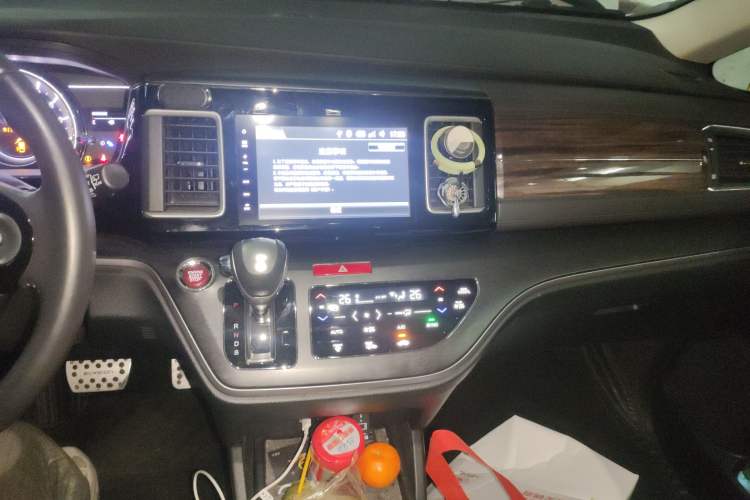 Used Honda Elysion 2016 2.4L Luxury Edition
