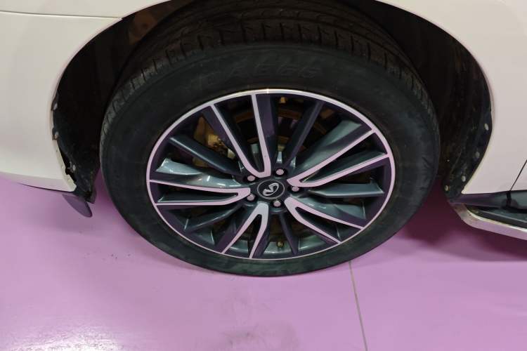 Used Infiniti QX60 2016 2.5 S/C Hybrid Two-Wheel-Drive Excellence Edition China V Standard