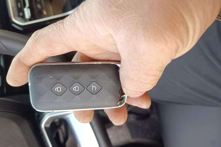 Used Wuling Asta 2022 2.0L DHT Electric-Speed Version