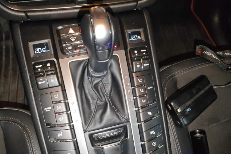 Used Porsche Macan 2018 Macan 2.0T
