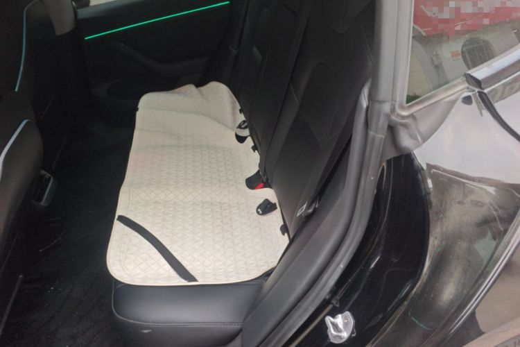 Used Tesla Model 3 2022 Rear-Wheel-Drive Version Interior 4